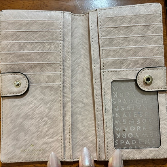 Kate Spade Two-Tone Black and Cream Wallet - Picture 2 of 5